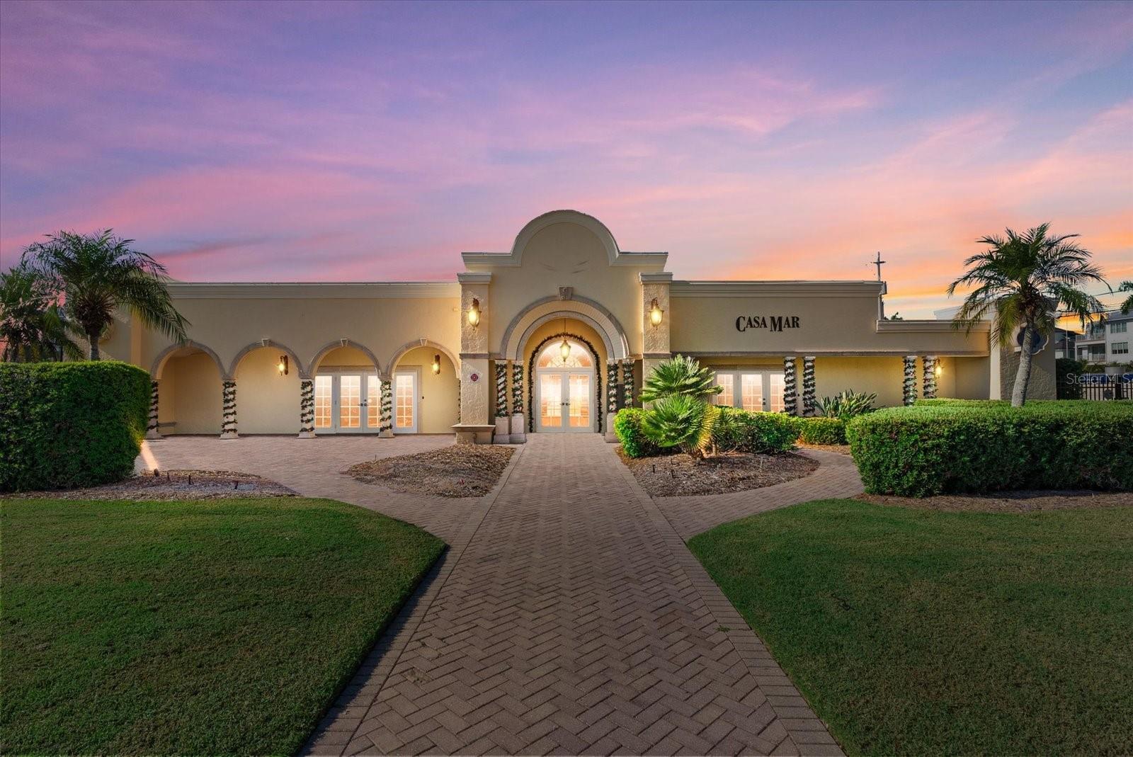 Image 44 of 45 For 6006 Midnight Pass Road 11