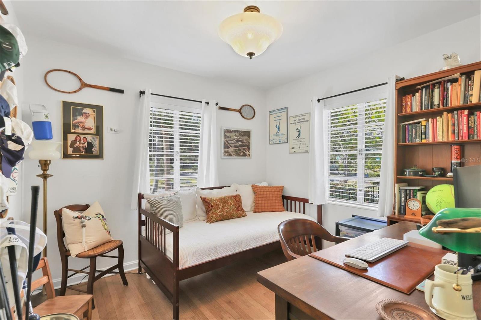 Image 25 of 44 For 401 28th Street W