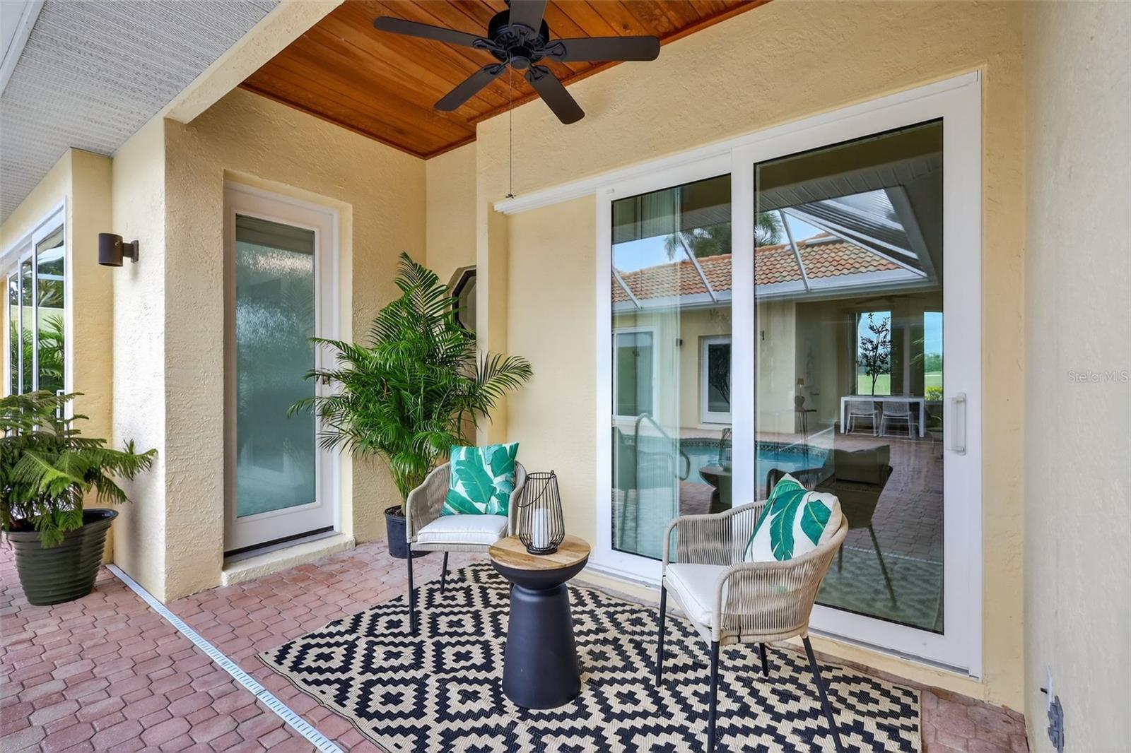 Image 15 of 77 For 4237 Palacio Drive