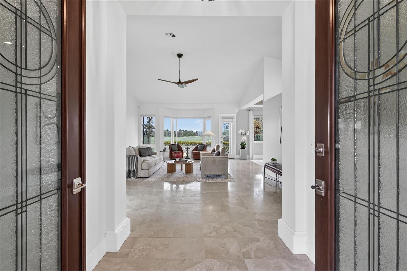 Image 16 of 77 For 4237 Palacio Drive