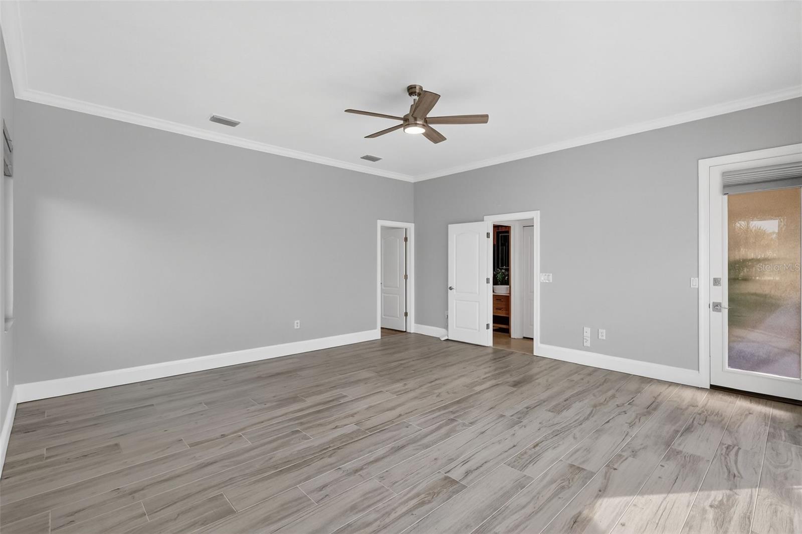 Image 36 of 77 For 4237 Palacio Drive