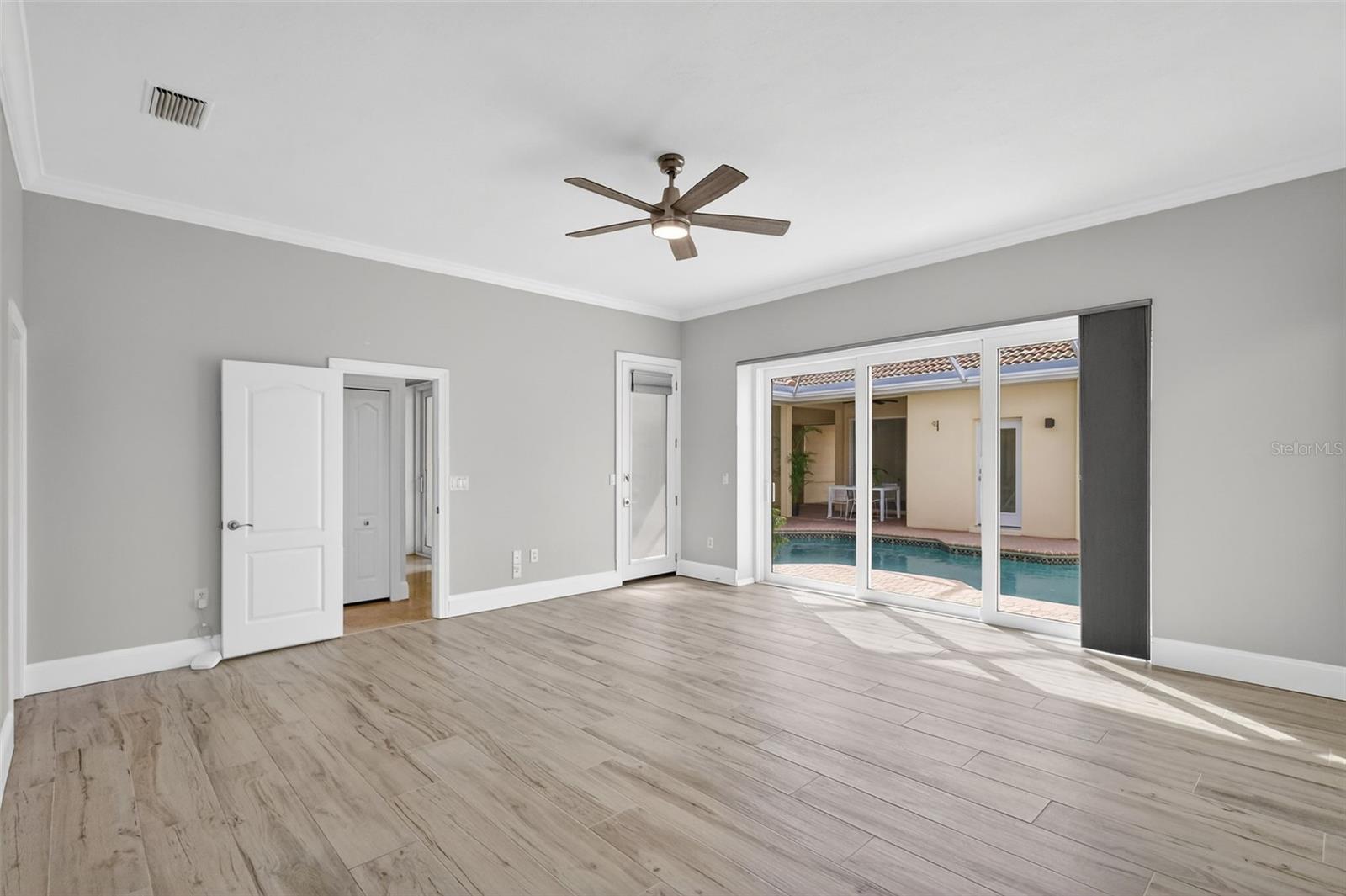 Image 38 of 77 For 4237 Palacio Drive