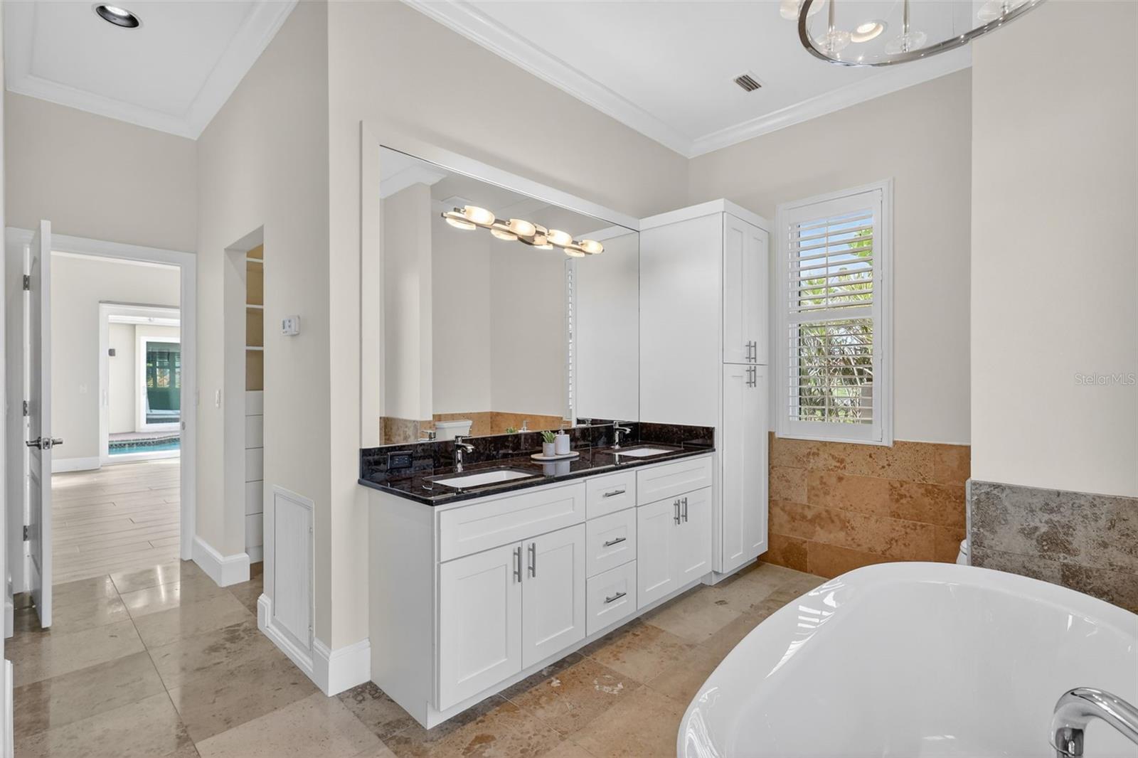 Image 40 of 77 For 4237 Palacio Drive