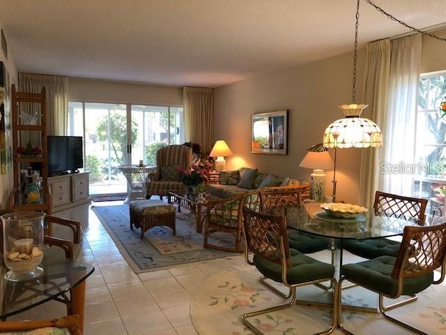 Image 24 of 44 For 5226 Marsh Field Lane 11