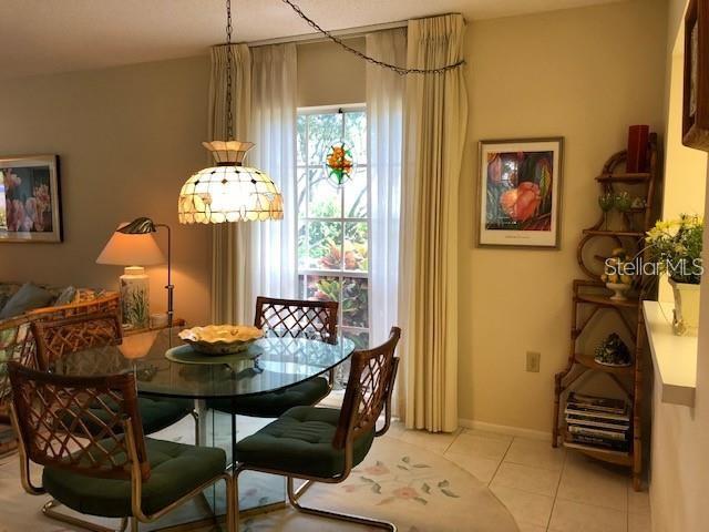 Image 25 of 44 For 5226 Marsh Field Lane 11