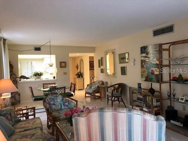 Image 27 of 44 For 5226 Marsh Field Lane 11