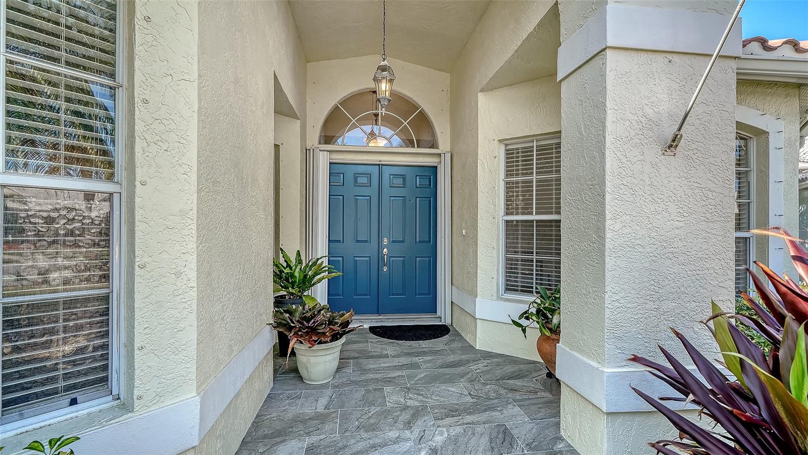 Image 4 of 51 For 6828 Avenida Marbella