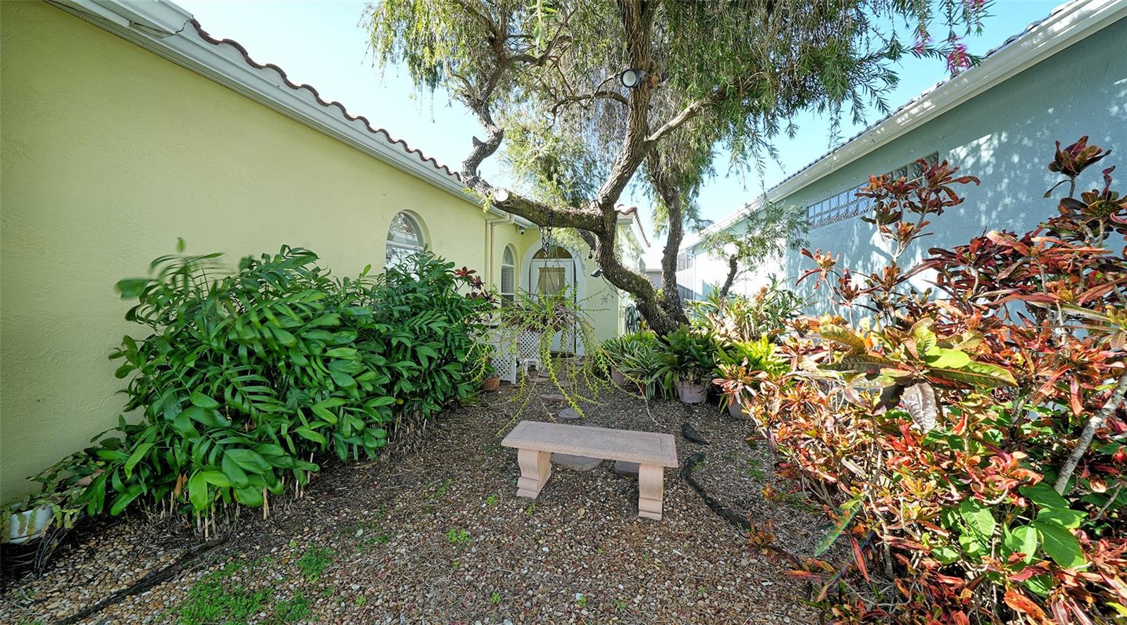 Image 48 of 51 For 6828 Avenida Marbella