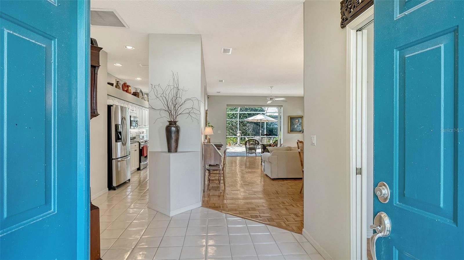 Image 5 of 51 For 6828 Avenida Marbella