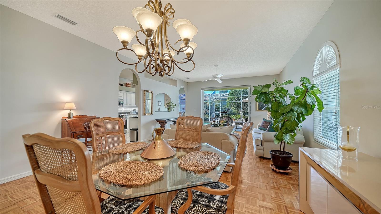 Image 7 of 51 For 6828 Avenida Marbella