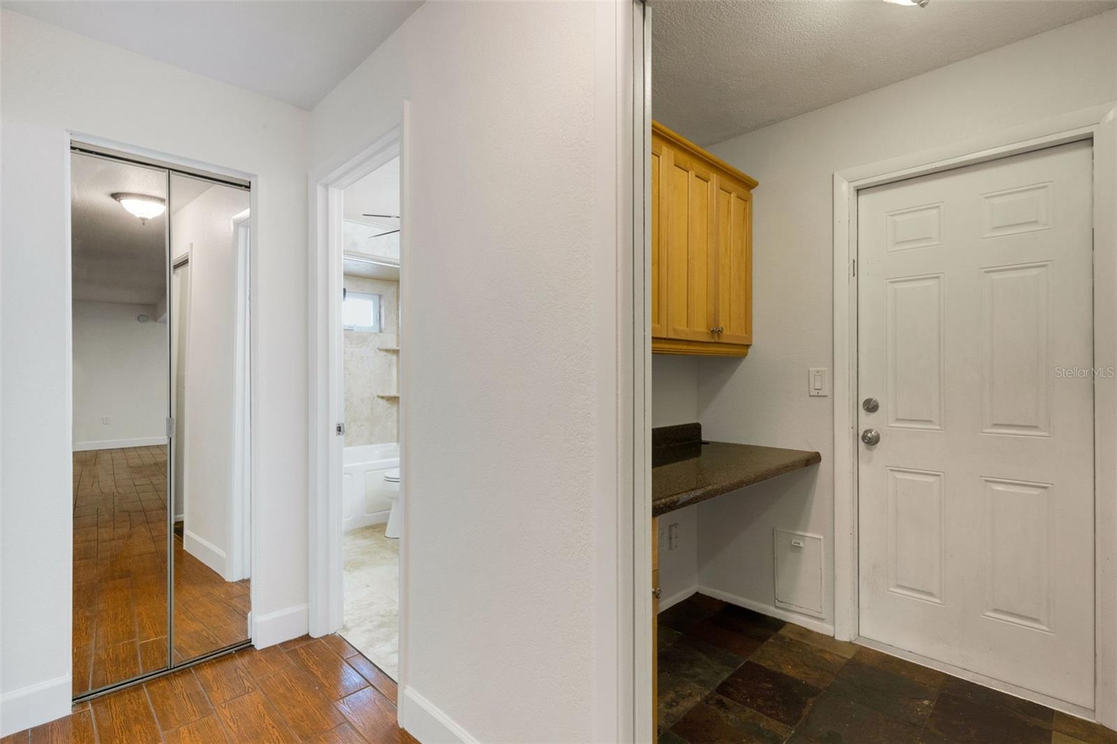 Image 33 of 70 For 4324 Eastwood Drive