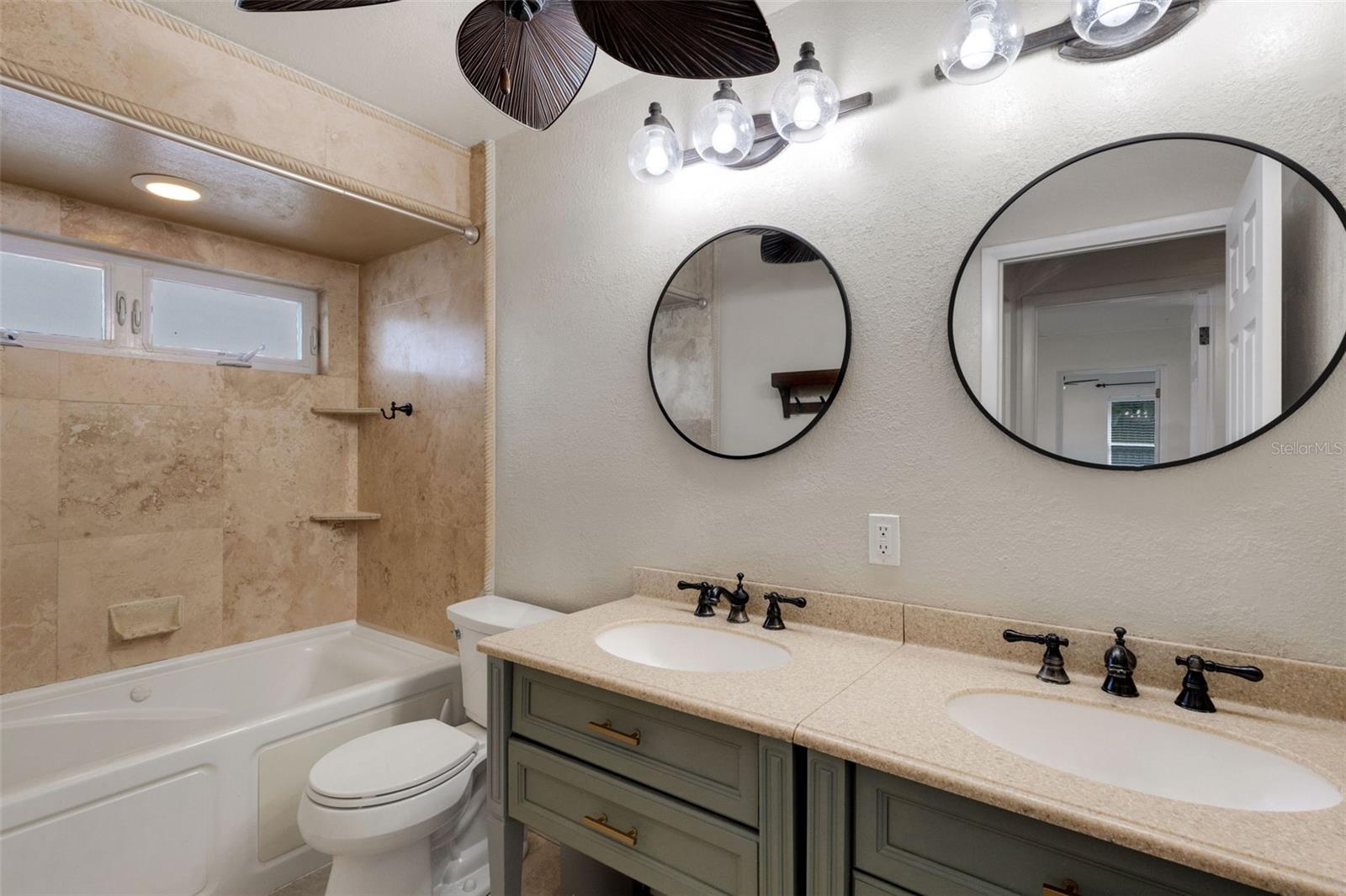 Image 35 of 70 For 4324 Eastwood Drive