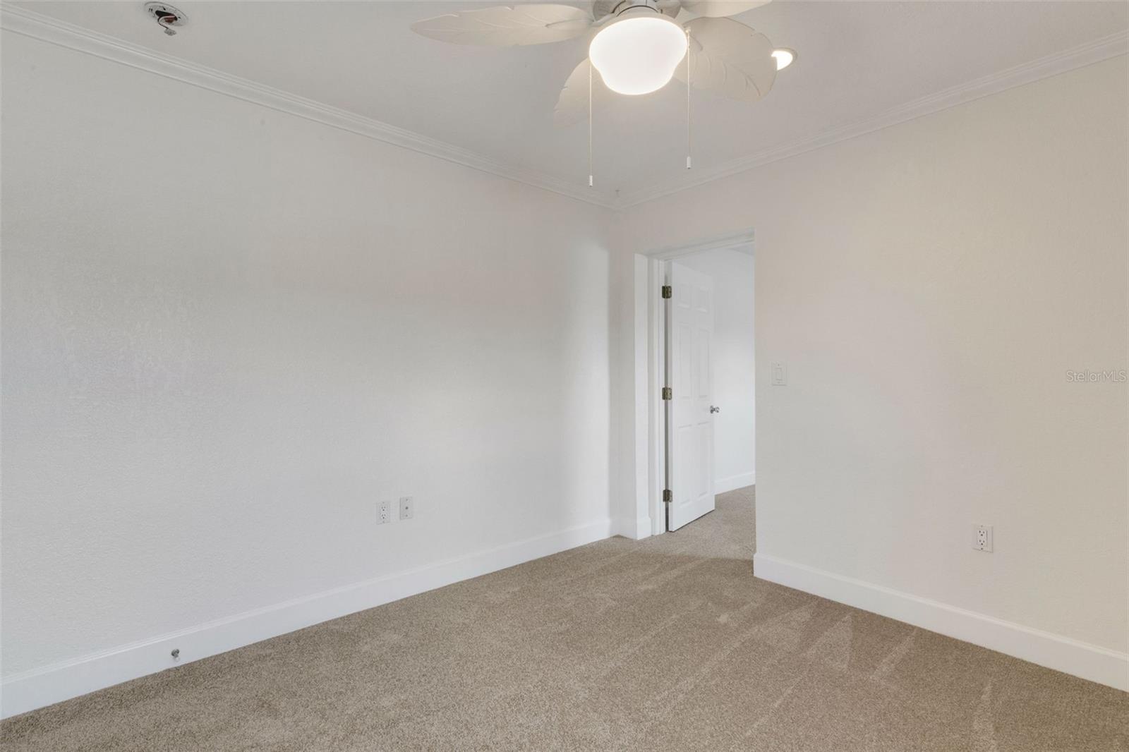 Image 37 of 70 For 4324 Eastwood Drive