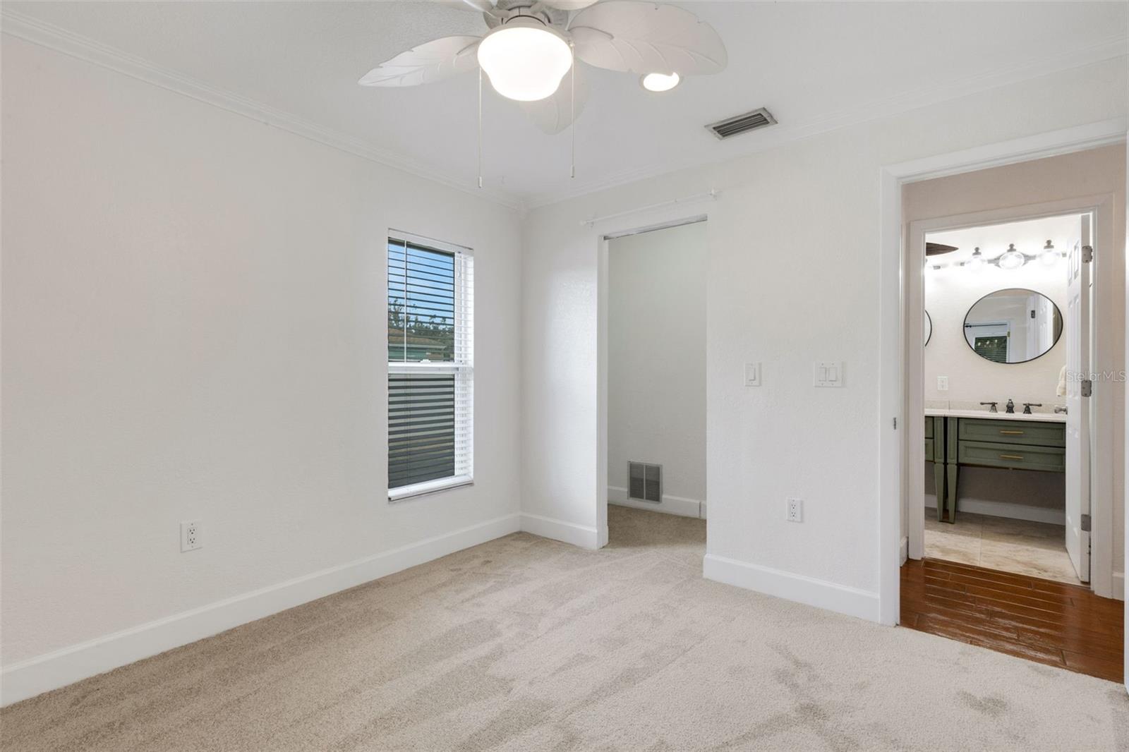 Image 39 of 70 For 4324 Eastwood Drive