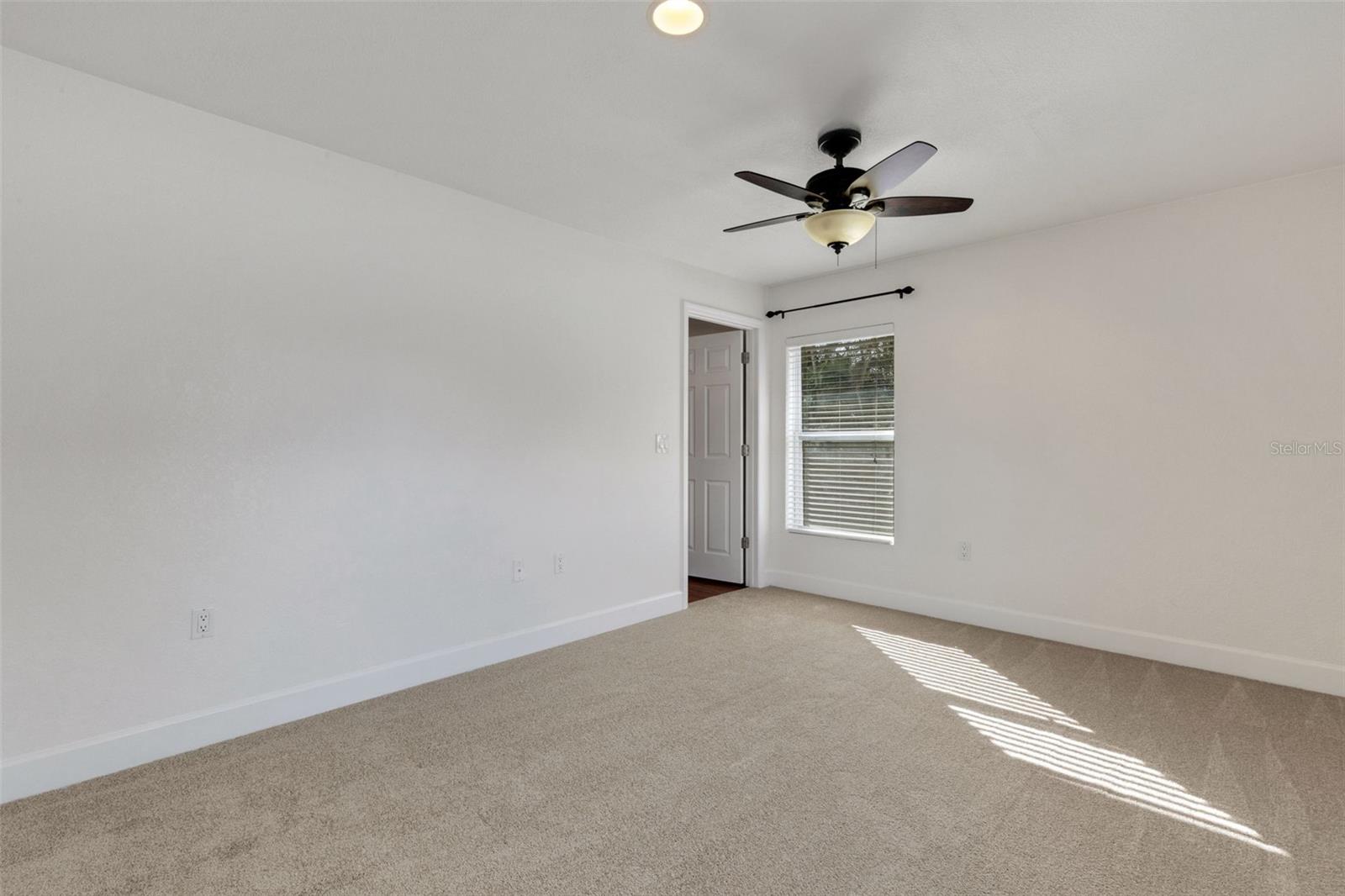 Image 41 of 70 For 4324 Eastwood Drive