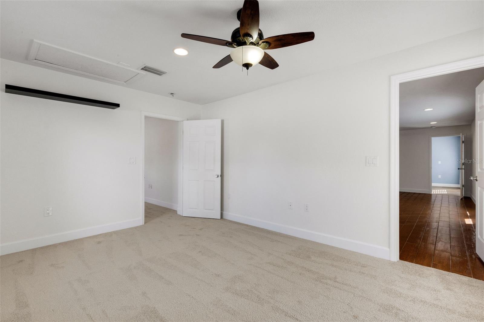 Image 43 of 70 For 4324 Eastwood Drive