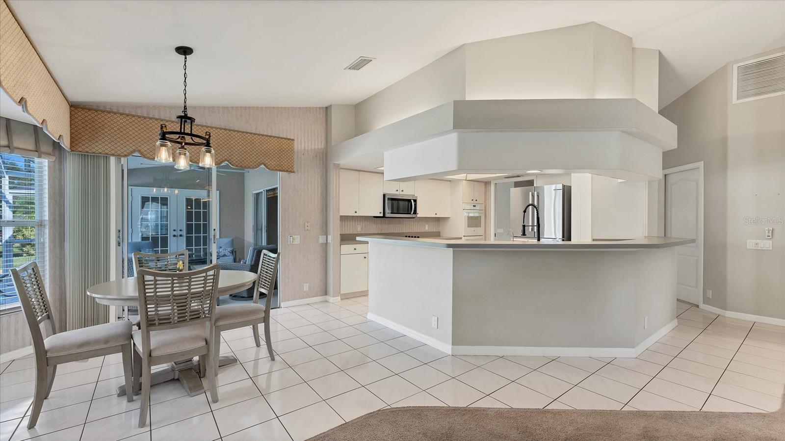 Image 12 of 67 For 6314 Glen Abbey Lane