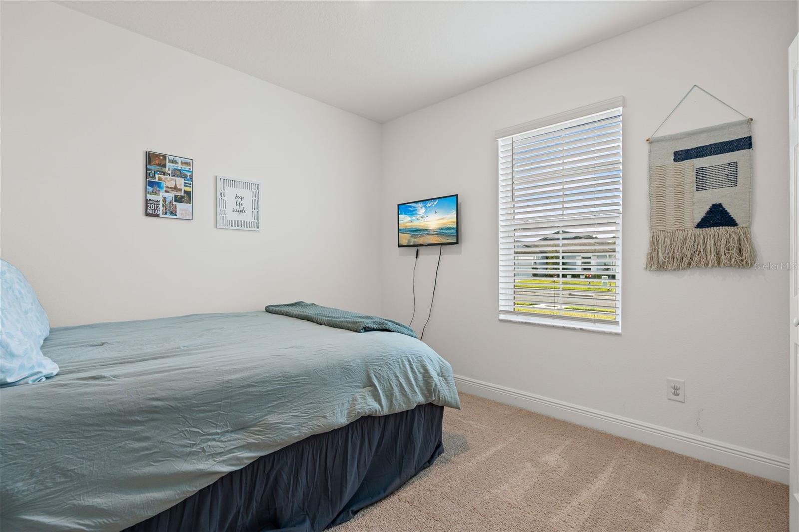 Image 21 of 29 For 9216 Westernwoods Avenue