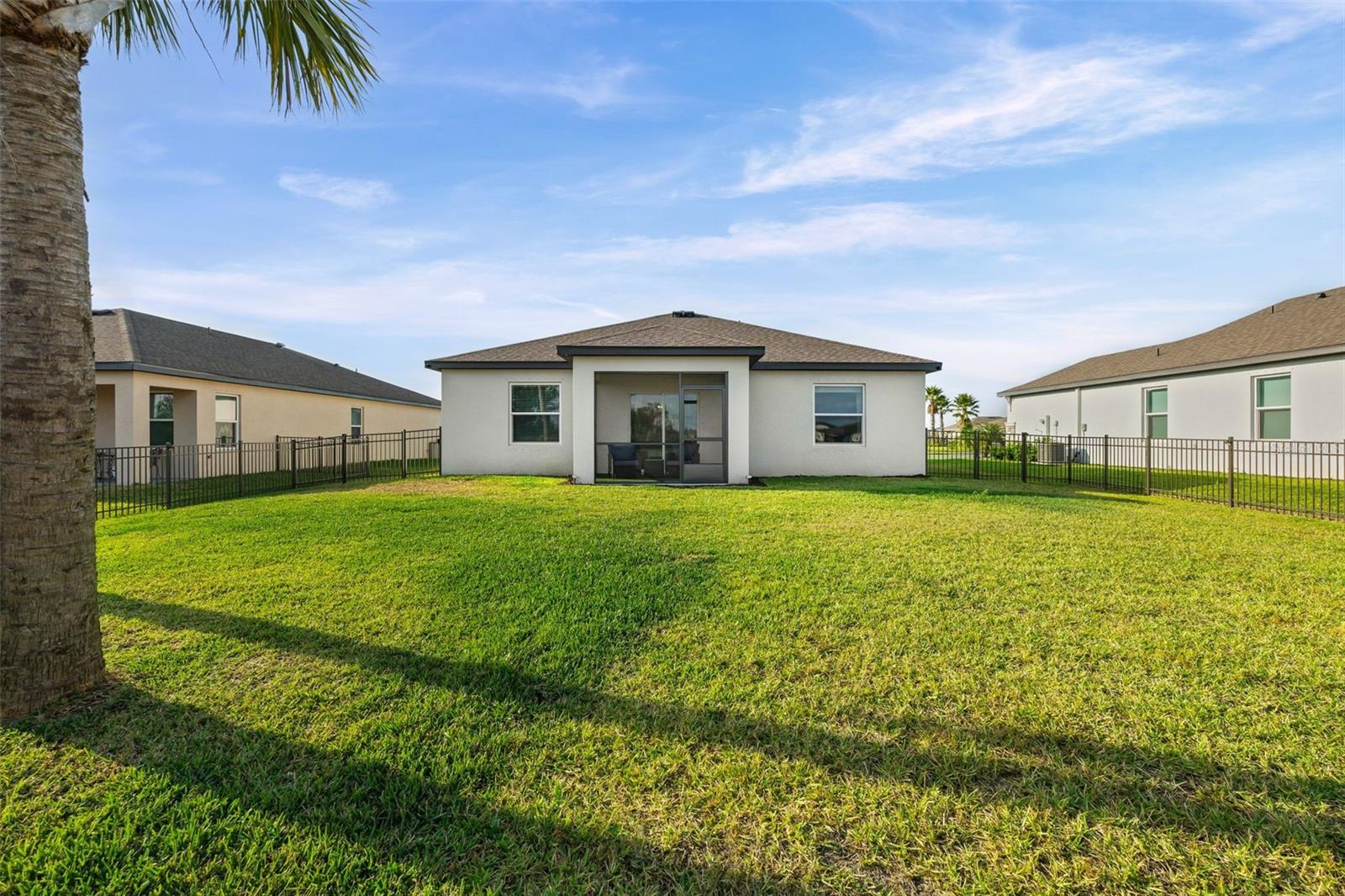 Image 25 of 29 For 9216 Westernwoods Avenue