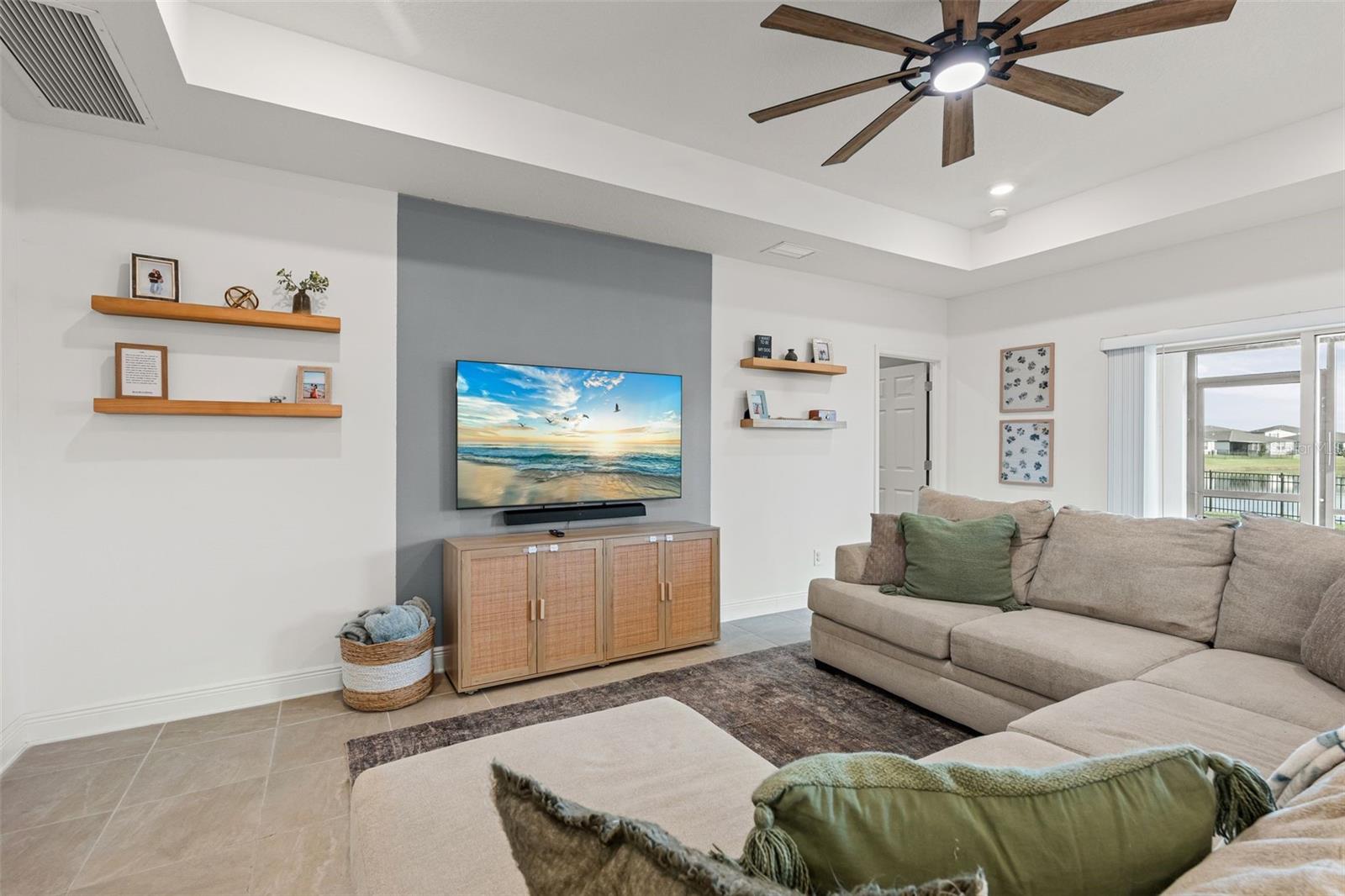 Image 5 of 29 For 9216 Westernwoods Avenue