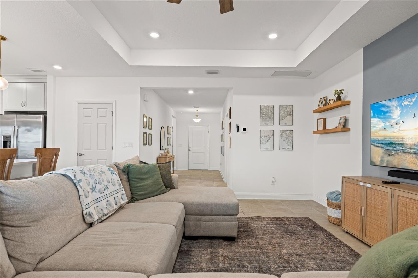 Image 6 of 29 For 9216 Westernwoods Avenue