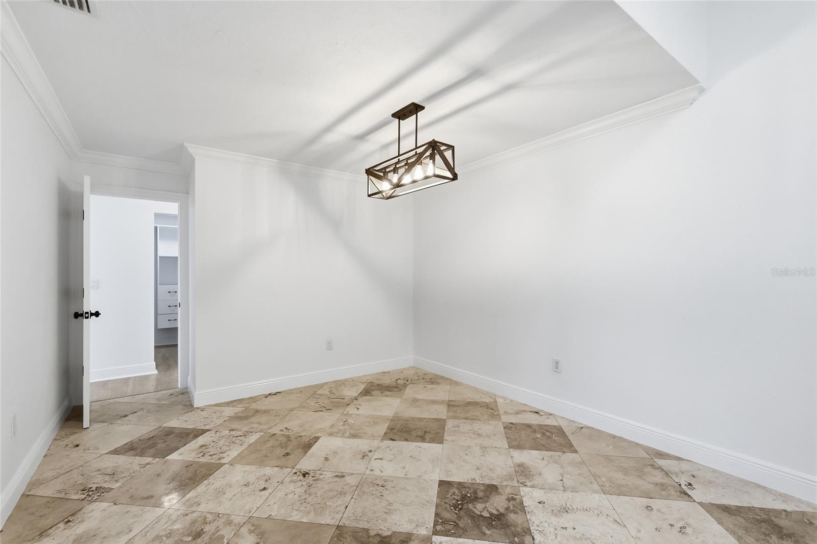 Image 11 of 30 For 3660 Kingston Boulevard