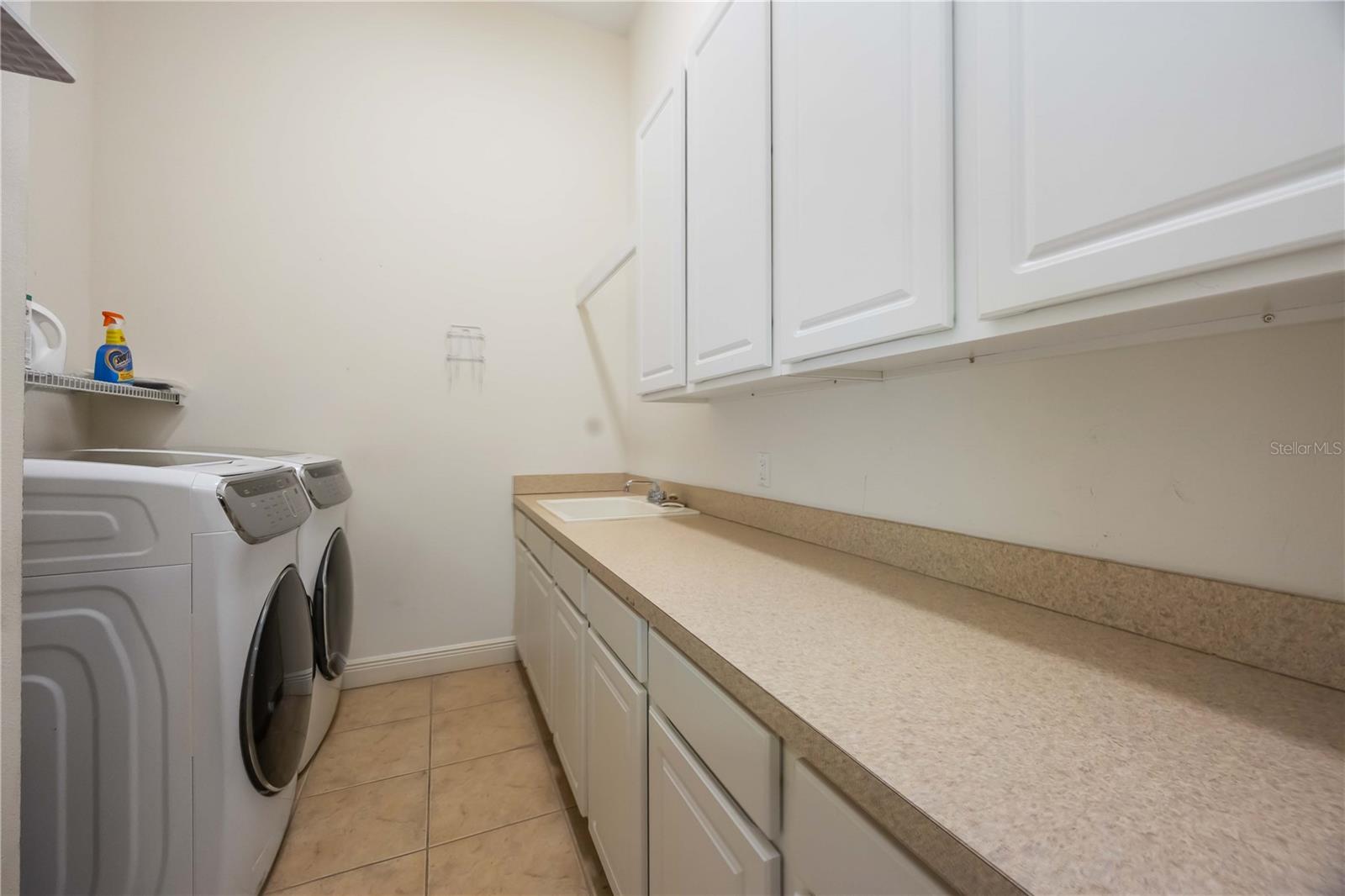 Image 18 of 95 For 14806 Bowfin Terrace