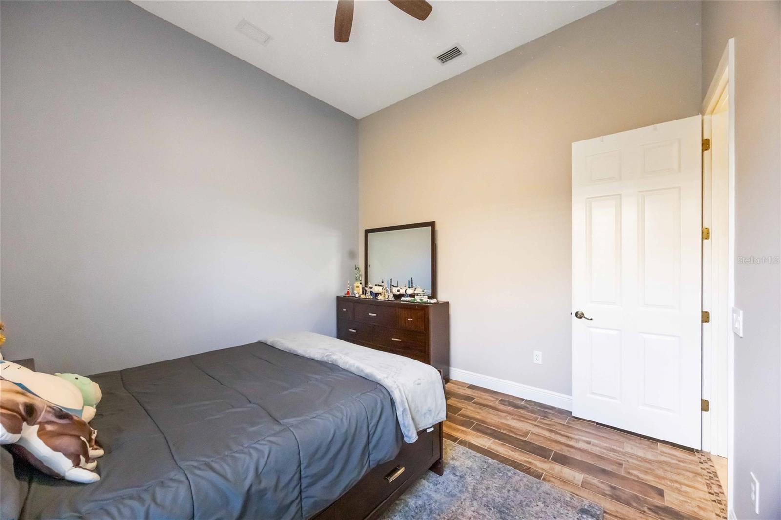 Image 42 of 95 For 14806 Bowfin Terrace