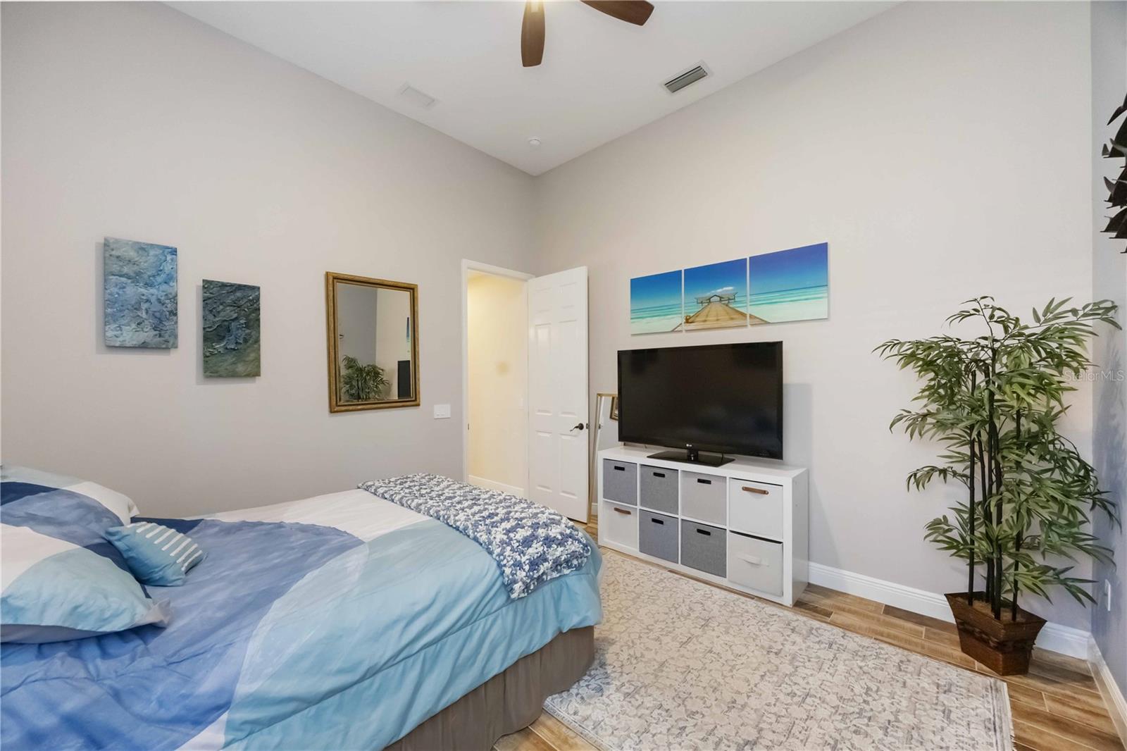 Image 48 of 95 For 14806 Bowfin Terrace