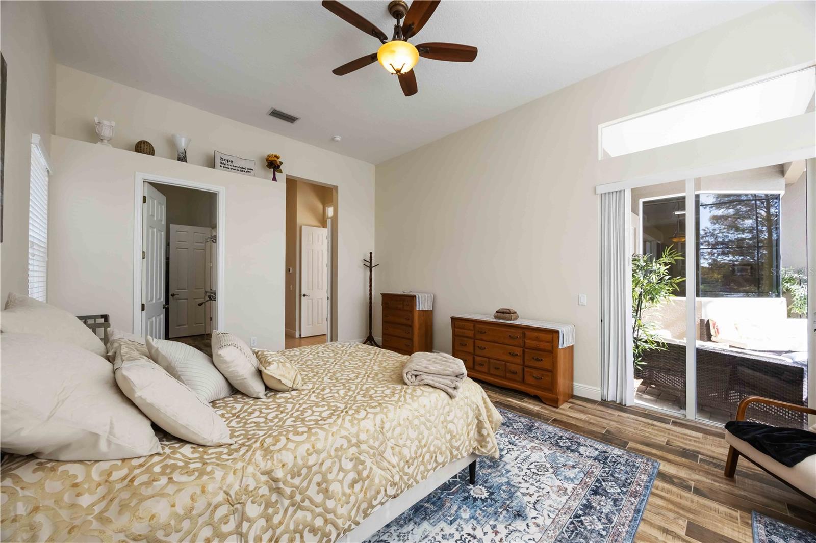 Image 51 of 95 For 14806 Bowfin Terrace