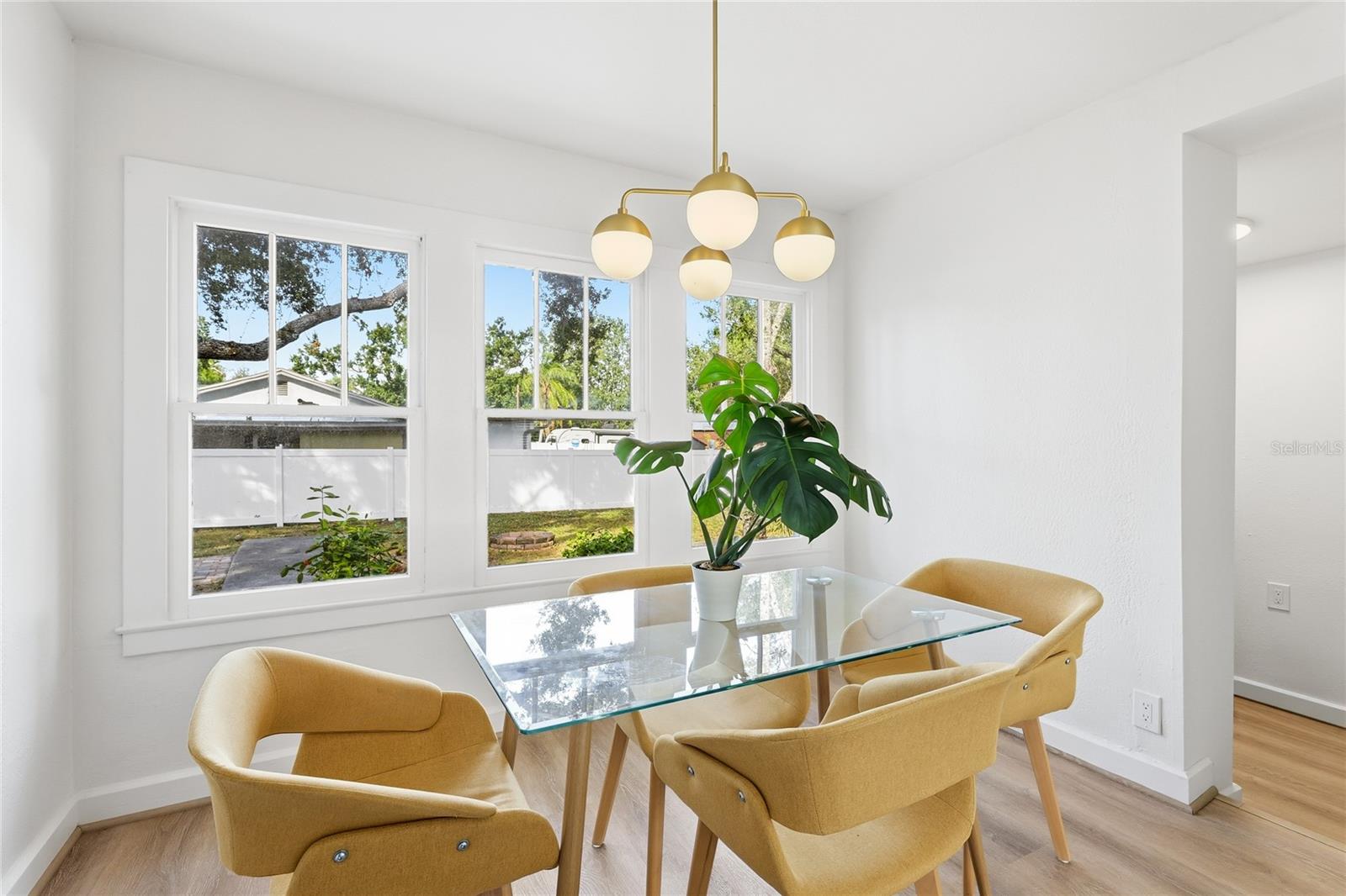 Image 11 of 23 For 3011 6th Street