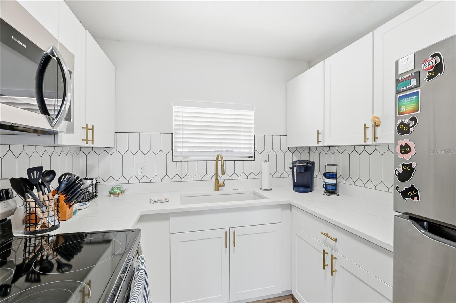 Image 13 of 23 For 3011 6th Street