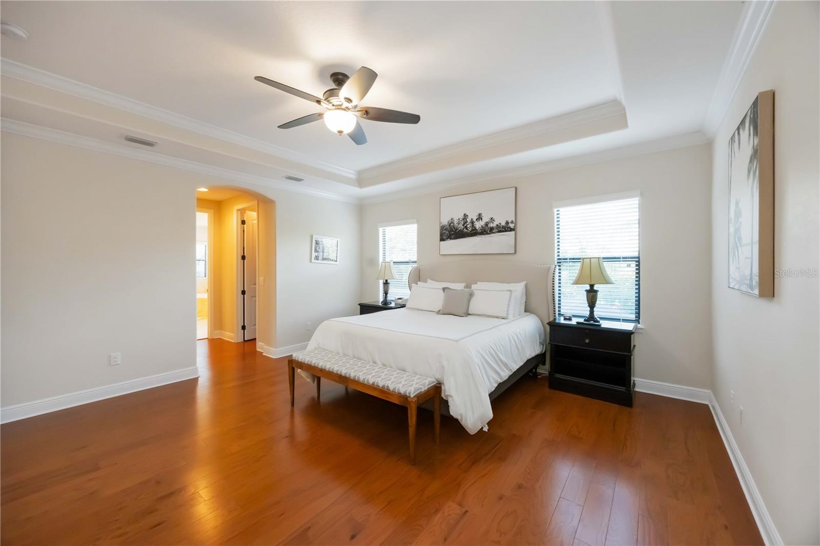 Image 14 of 40 For 5503 Title Row Drive