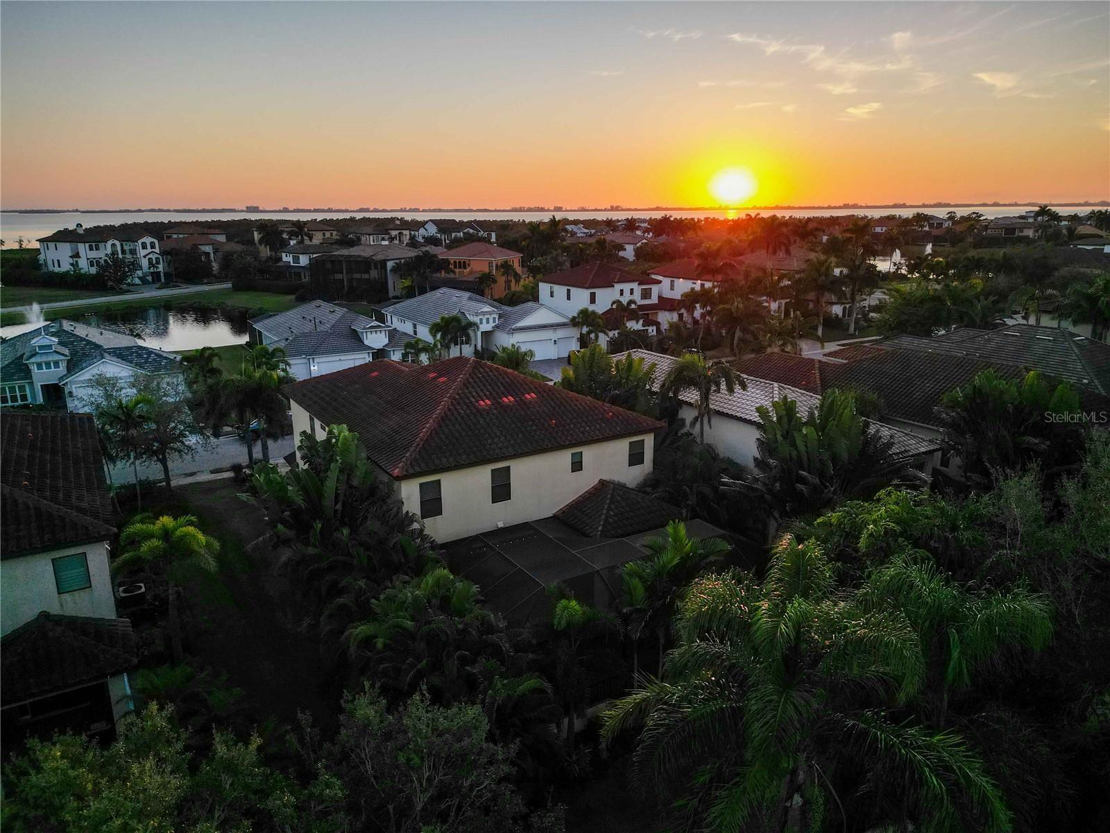 Image 37 of 40 For 5503 Title Row Drive