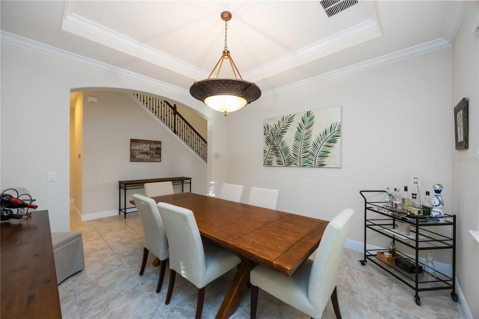 Image 7 of 40 For 5503 Title Row Drive