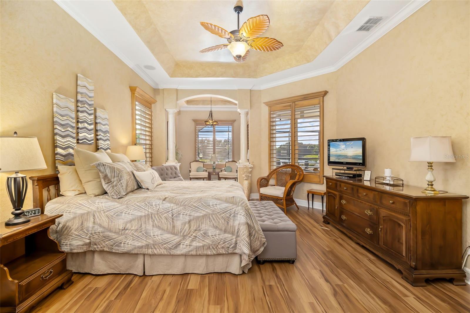 Image 43 of 100 For 409 Sand Crane Court