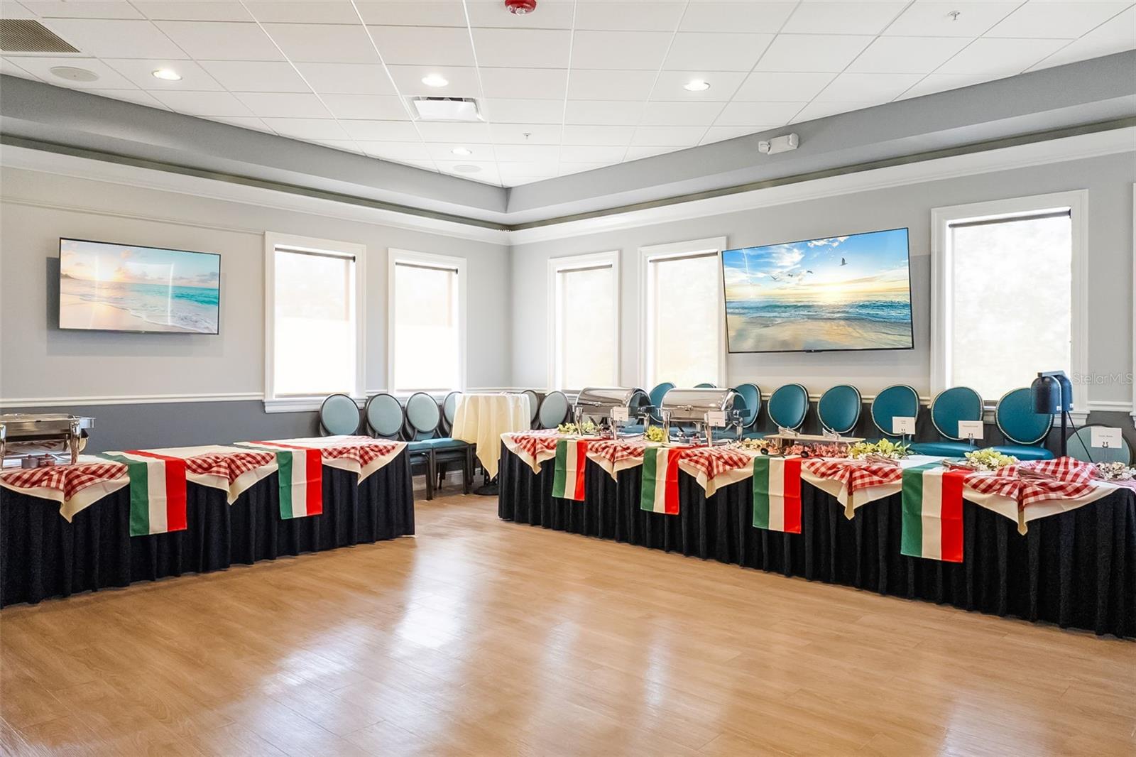 Image 85 of 100 For 409 Sand Crane Court