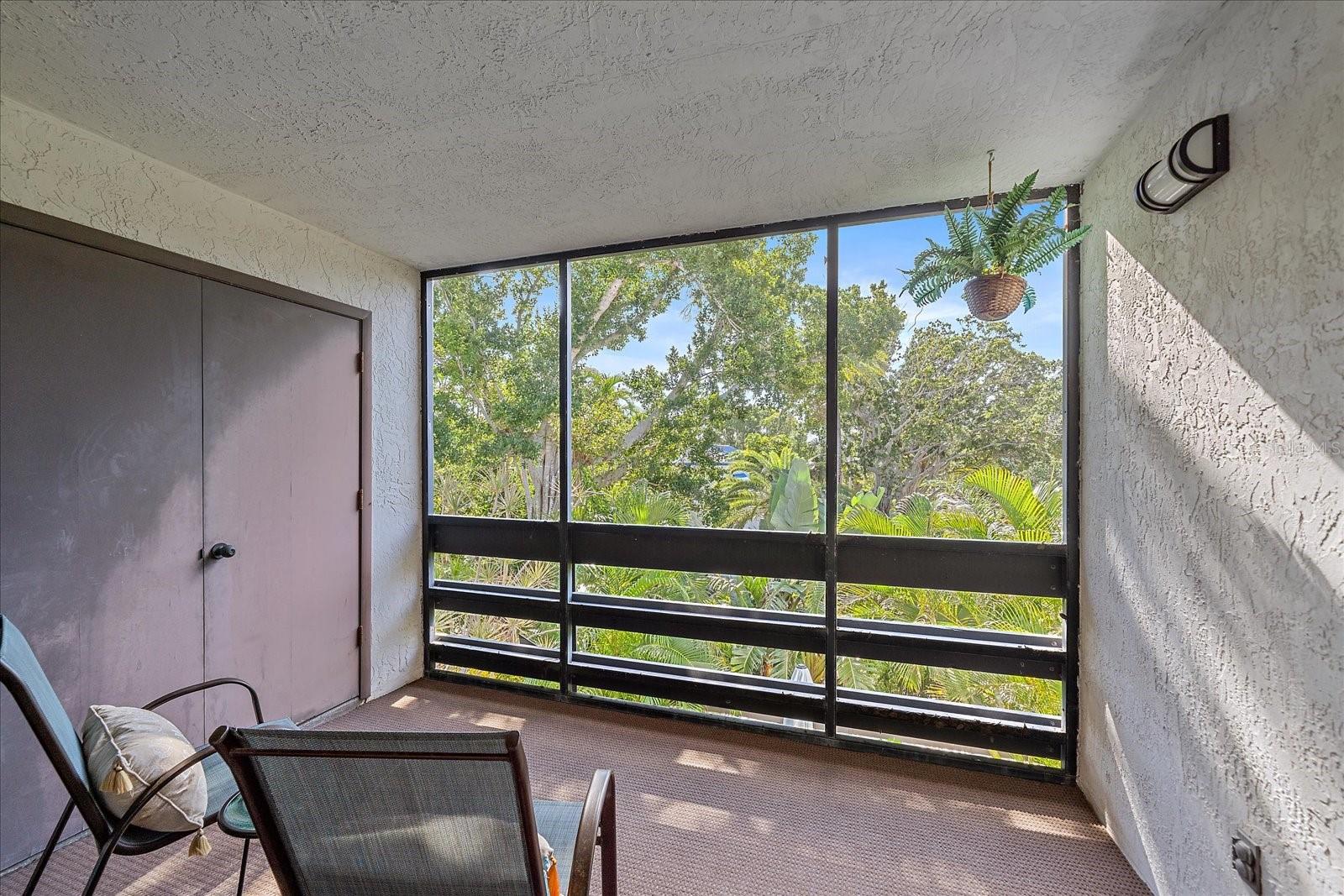 Image 15 of 30 For 618 Bayport Way Bayport Way  618