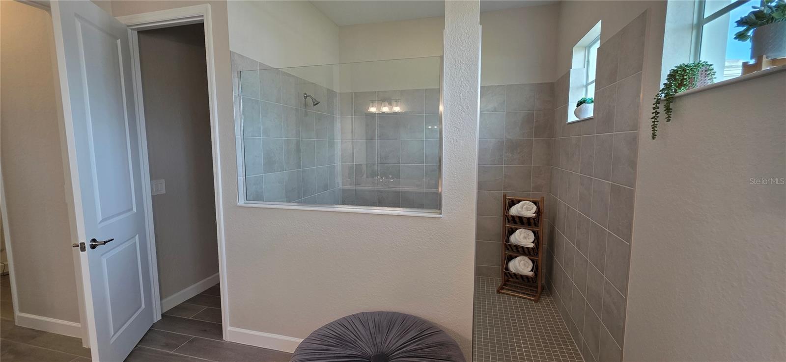 Image 13 of 24 For 8140 Shore Lake Drive