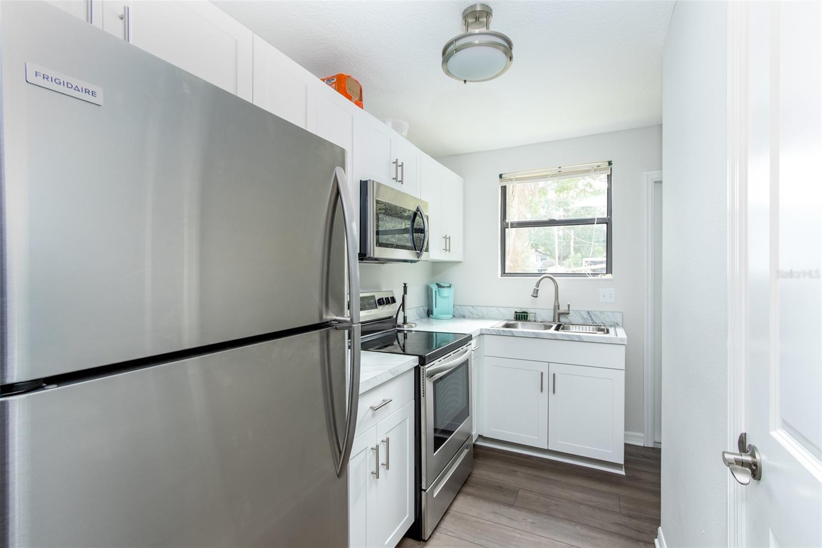 Image 9 of 17 For 1220 34th Street