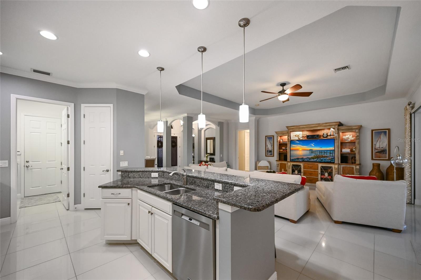 Image 18 of 59 For 4721 Mainsail Drive