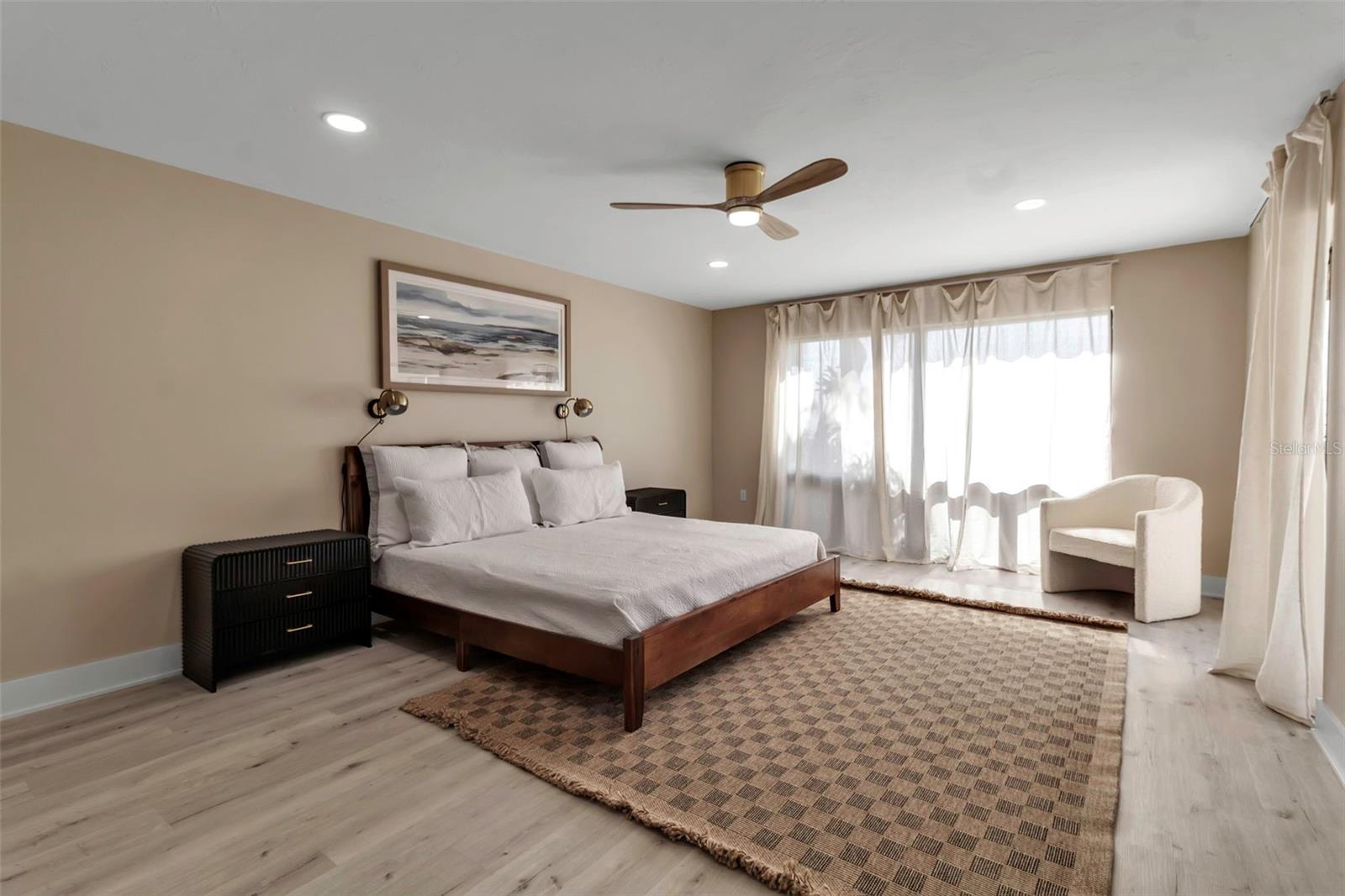 Image 14 of 31 For 5757 Gulf Of Mexico Drive 110