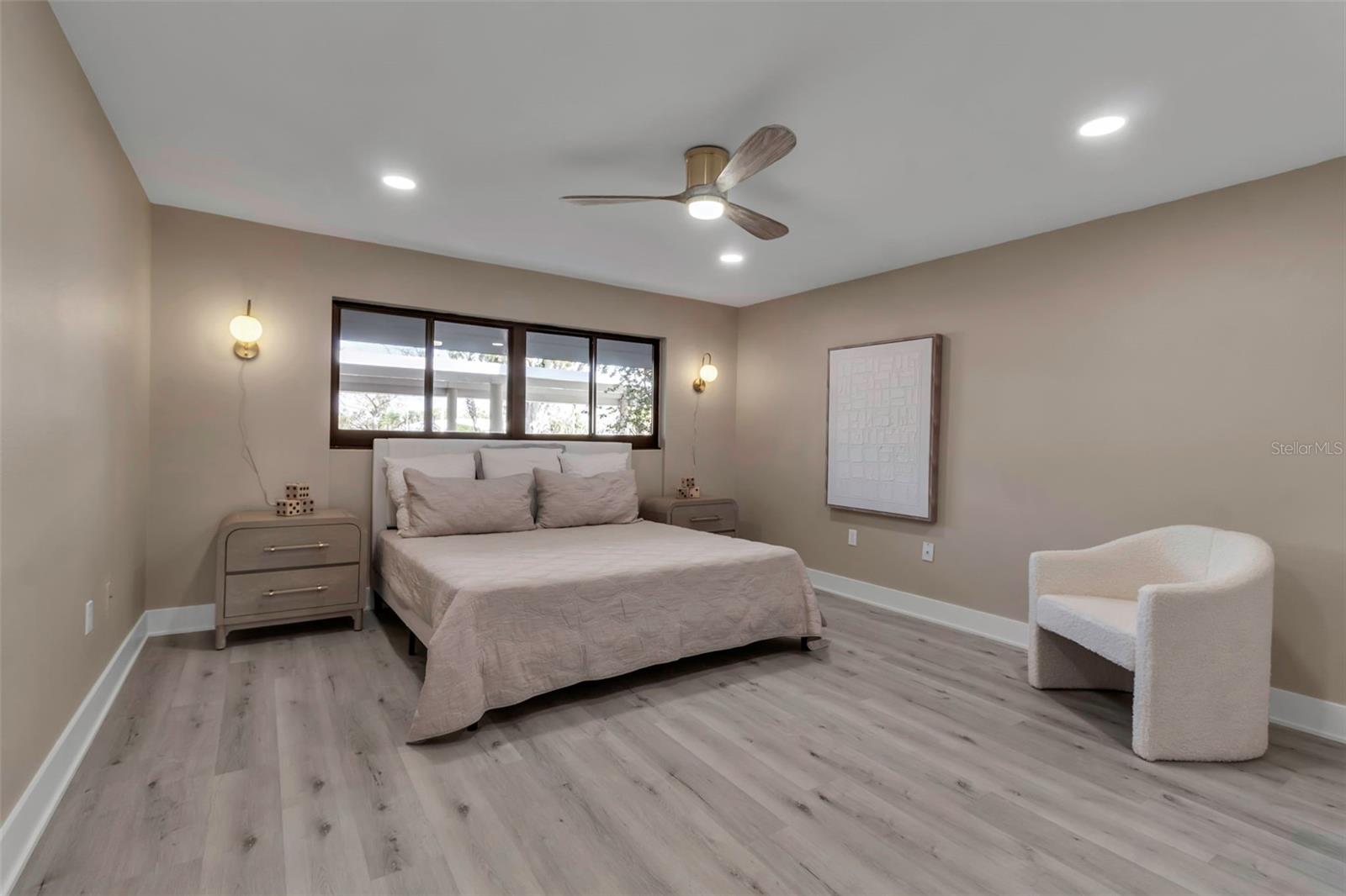 Image 19 of 31 For 5757 Gulf Of Mexico Drive 110