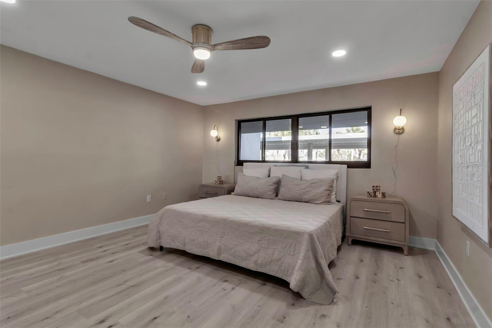 Image 20 of 31 For 5757 Gulf Of Mexico Drive 110