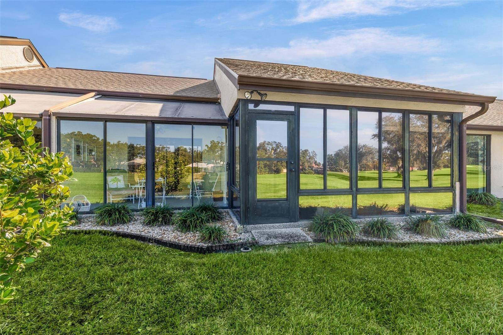 Image 43 of 61 For 6089 Clubside Drive 00