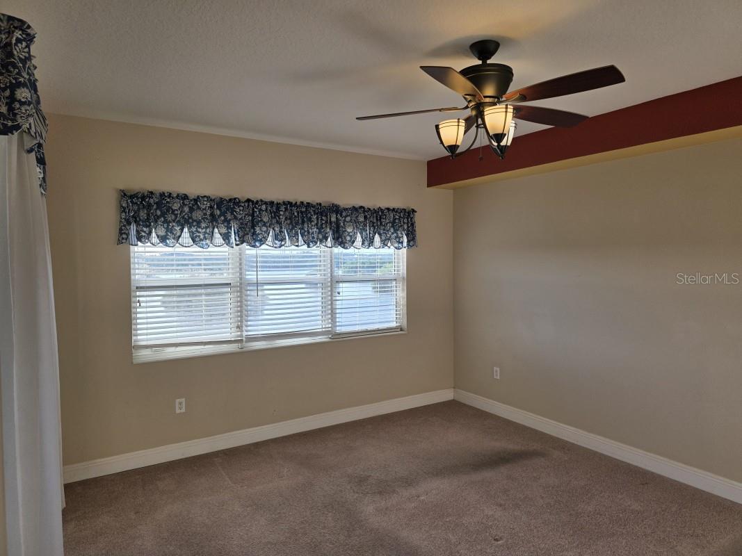 Image 34 of 36 For 7070 Key Haven Road 402