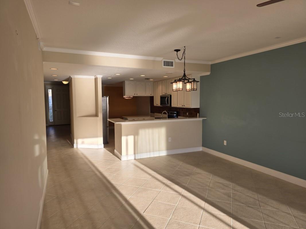 Image 36 of 36 For 7070 Key Haven Road 402