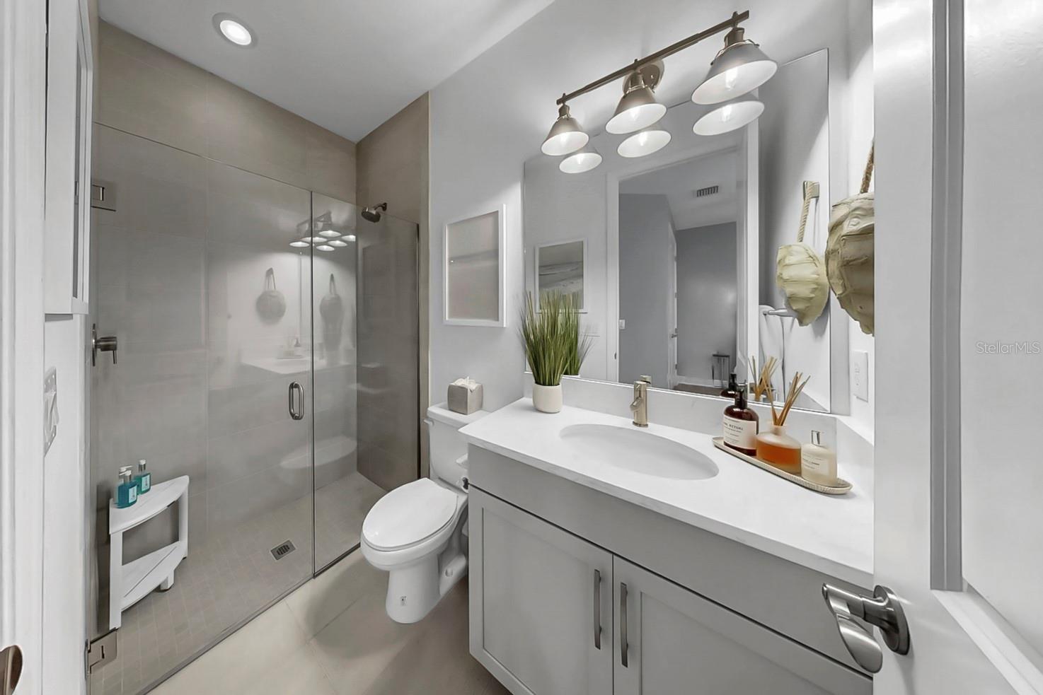 Image 9 of 61 For 3508 Hidden Creek Boulevard