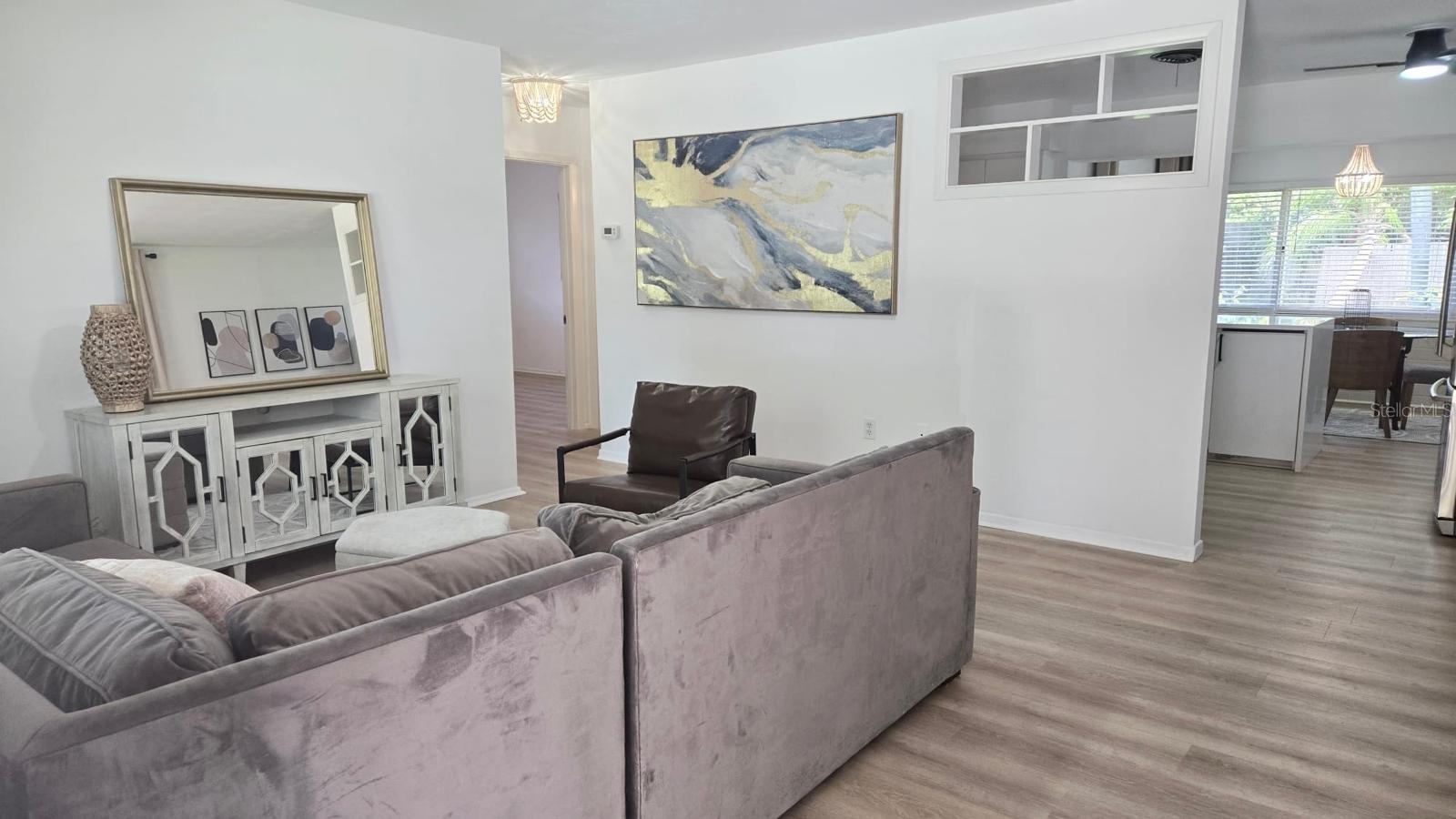 Image 6 of 16 For 3730 Ferguson Street