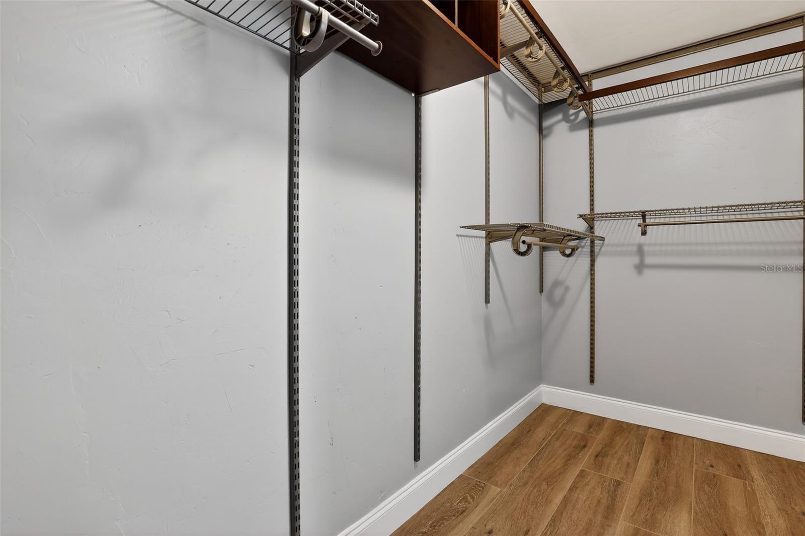 Image 25 of 33 For 8607 Chatham Street